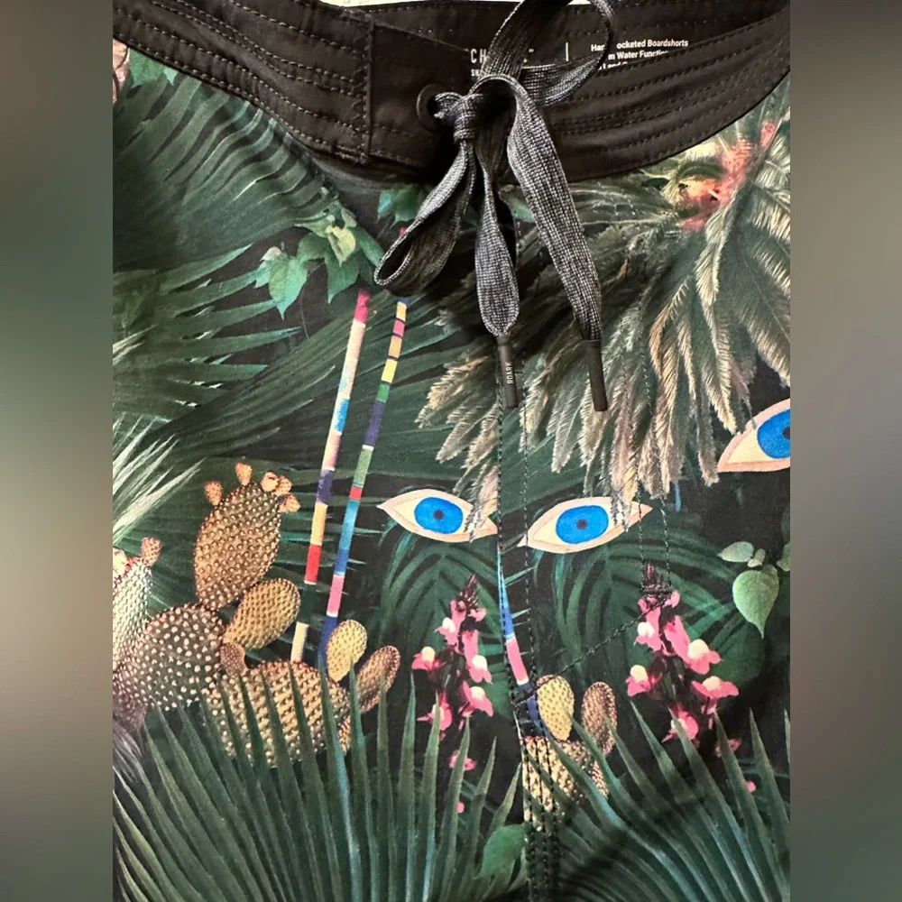 Roark Board Shorts  Men Chiller Jardin Oasis Polyester Blend Size 36